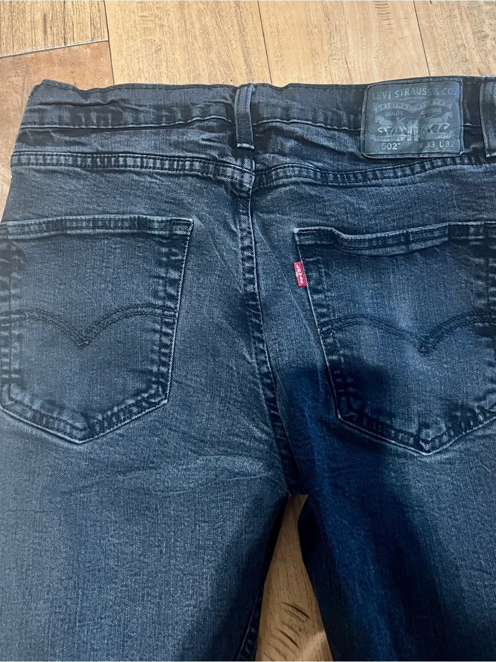 Levi's 502 Straight Men's Jeans in Black